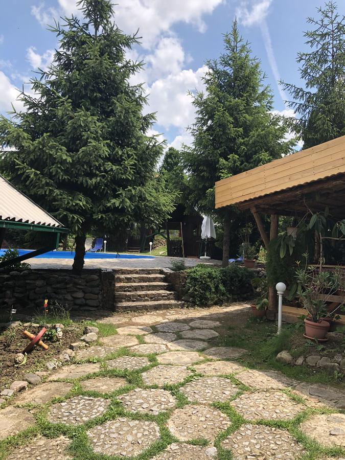 Camping Robinson Country Club Oradea Exterior foto