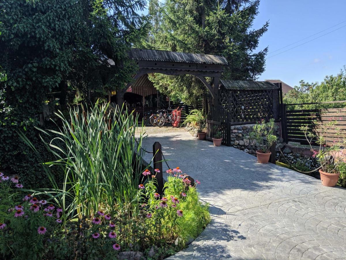Camping Robinson Country Club Oradea Exterior foto